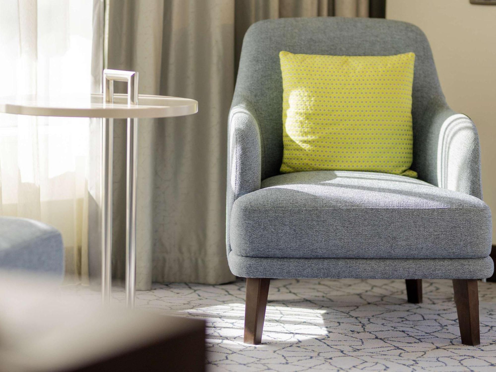 Hotel Oran Bay Managed By Accor Bagian luar foto