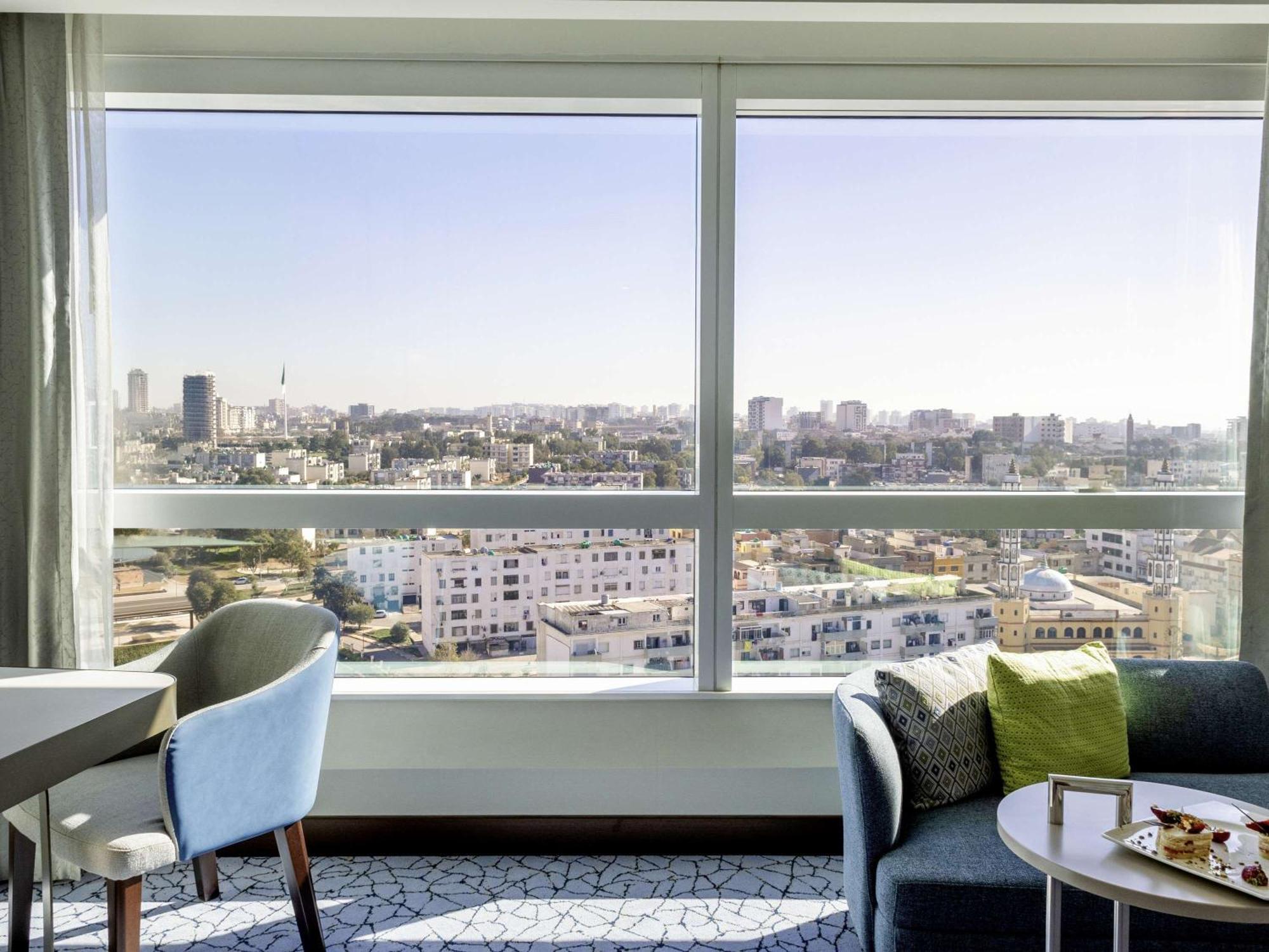 Hotel Oran Bay Managed By Accor Bagian luar foto