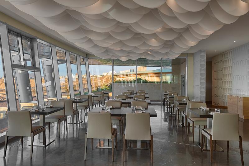 Hotel Oran Bay Managed By Accor Bagian luar foto